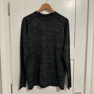Lululemon Metal Vent Long Sleeve